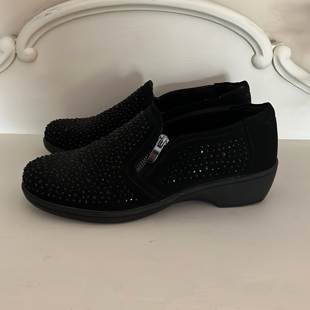 Flex step shoes